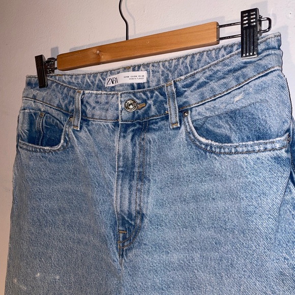 Zara - Picture 2 of 11